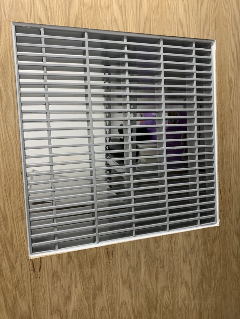 Server Room Fire Door With Intumesecent Grilles - Image 3
